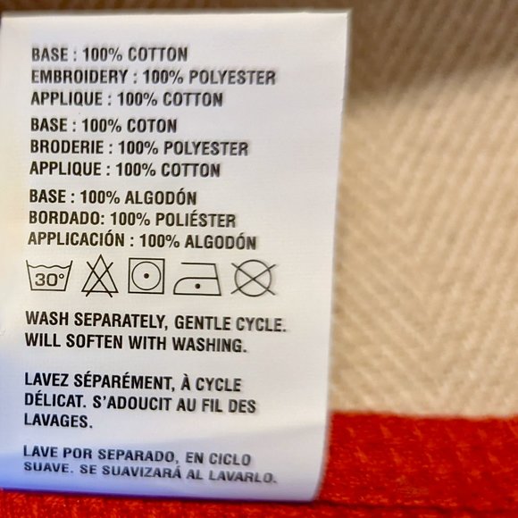 NWT Crate & Barrel Holiday Bear Towels SET of 2 (Mixing bowl design) - Picture 8 of 14